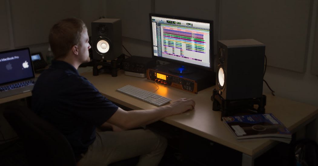 Studio Monitor Placement – 5 Tips for Optimal Sound. Read Now.